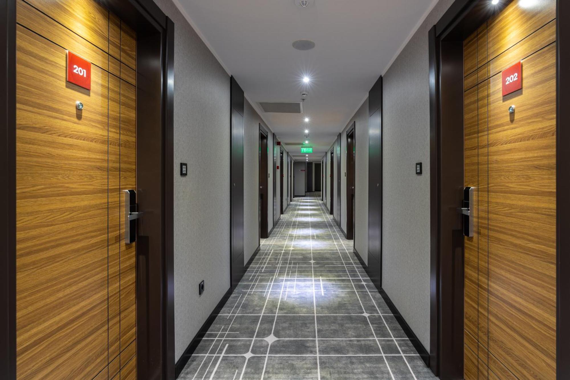 Ramada Encore By Wyndham Tashkent Exterior foto