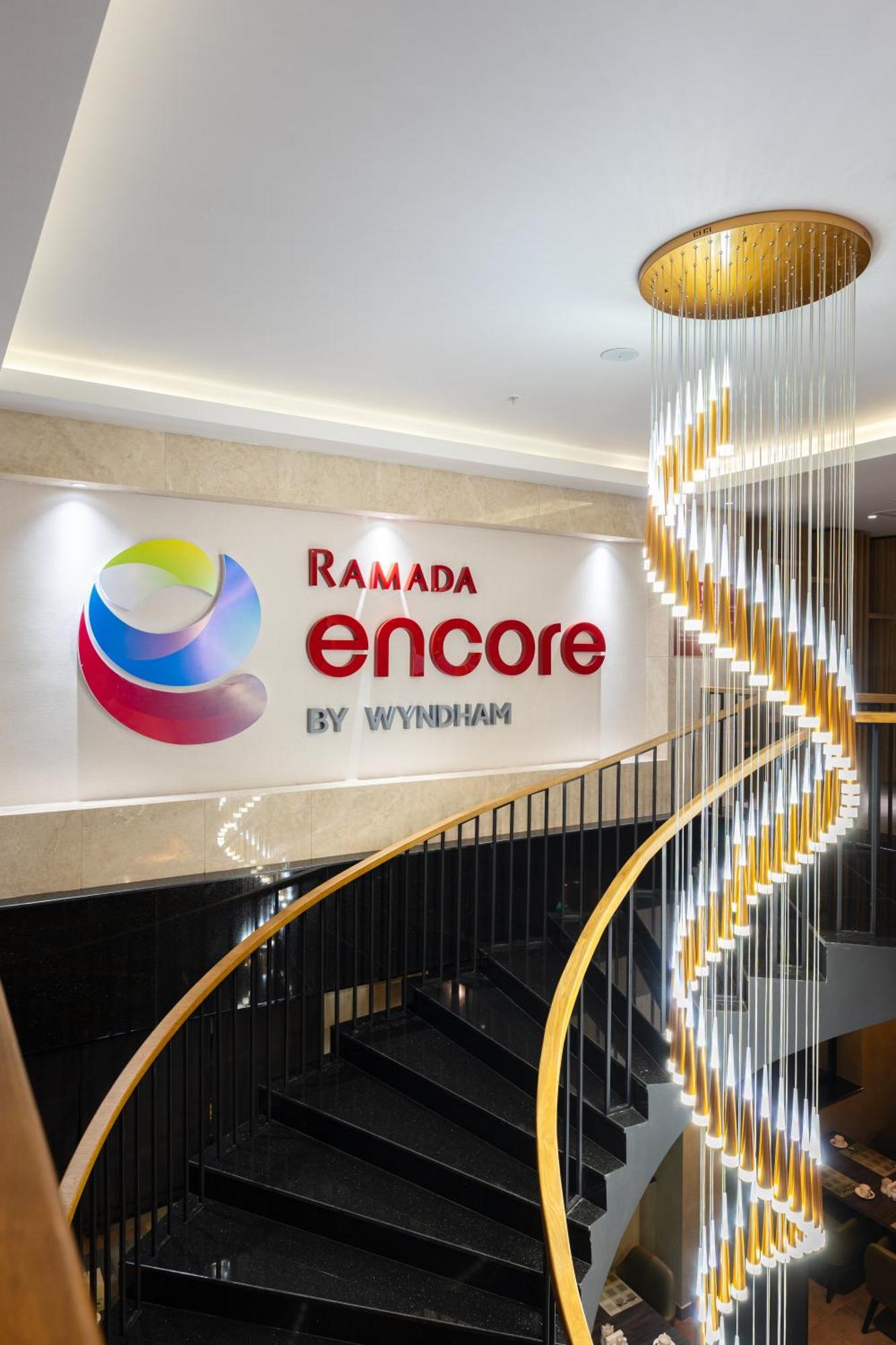Ramada Encore By Wyndham Tashkent Exterior foto