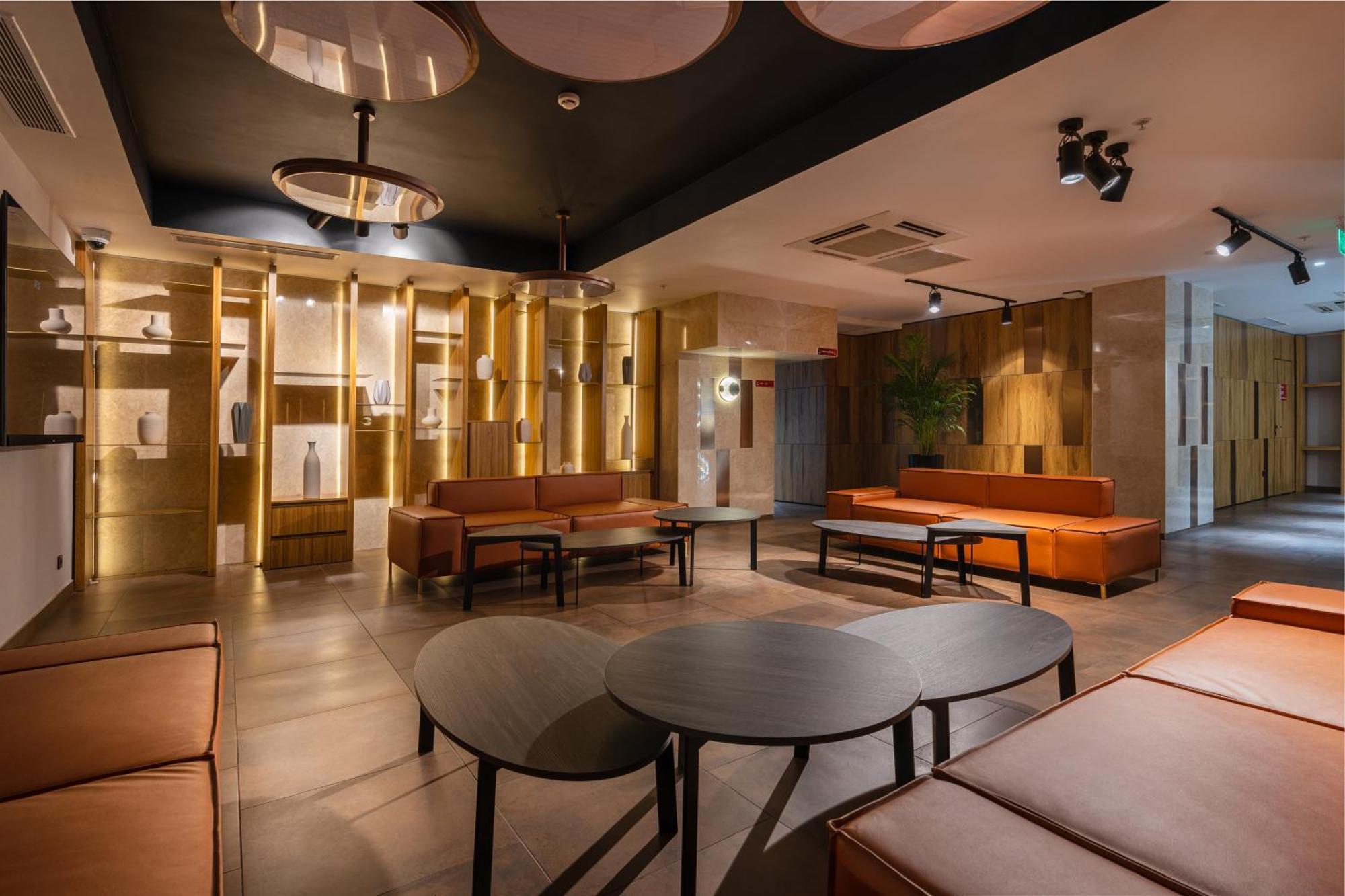 Ramada Encore By Wyndham Tashkent Exterior foto