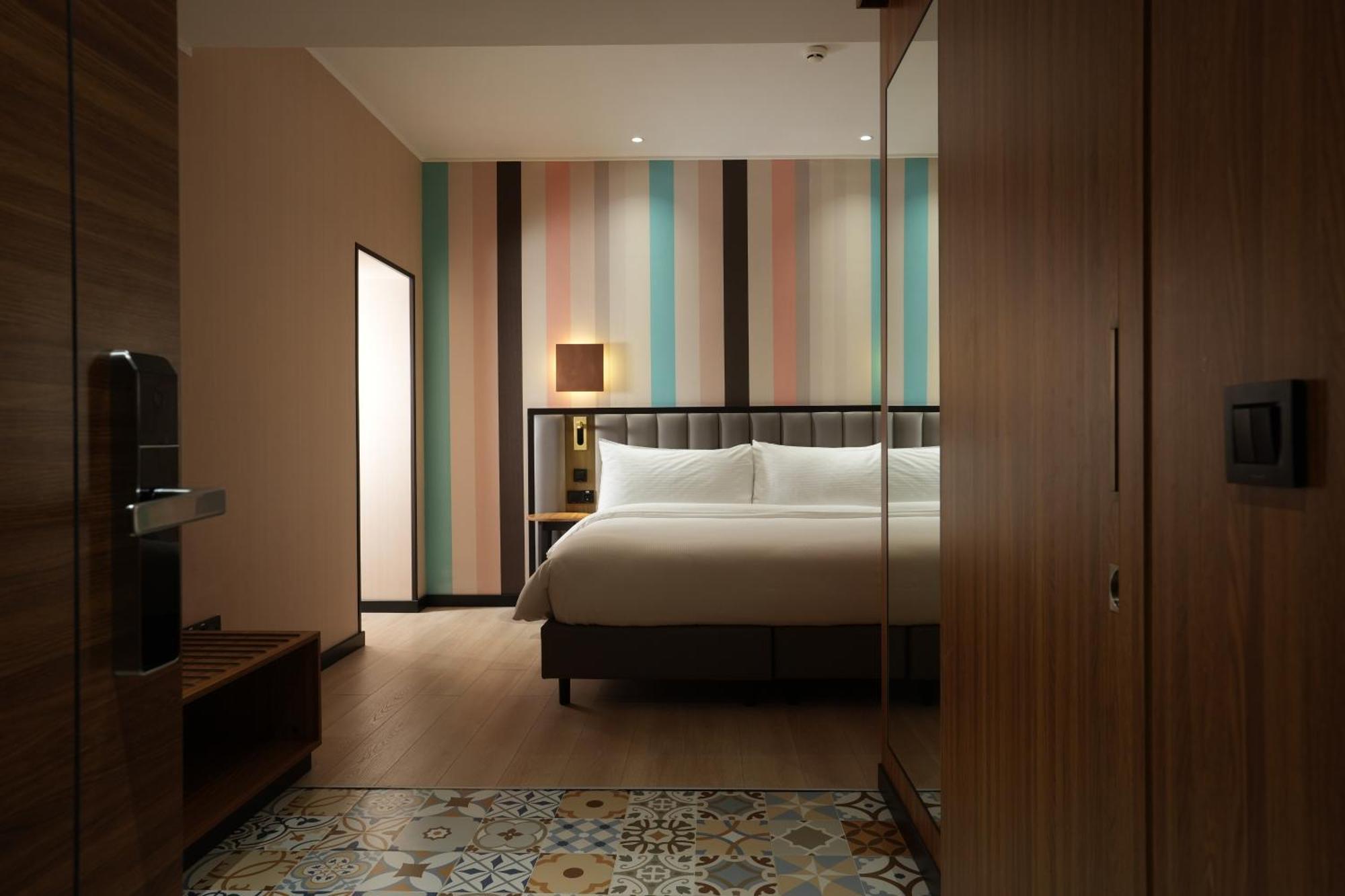 Ramada Encore By Wyndham Tashkent Exterior foto